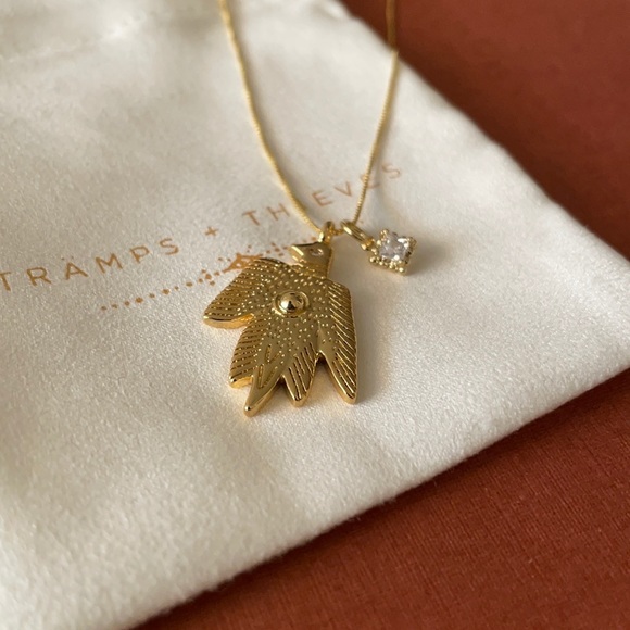 Thunderbird Necklace - Picture 5 of 8